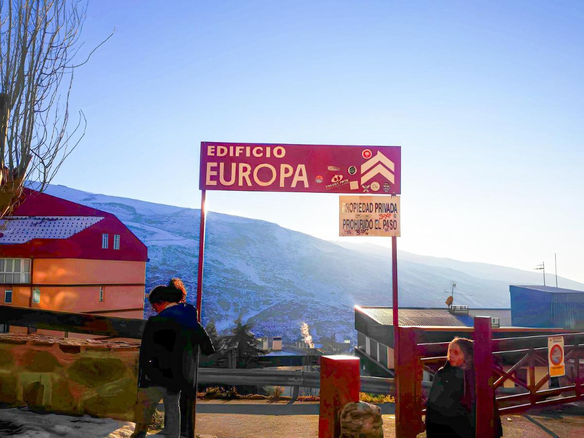 シエラネバダApartamento Edificio Europa Con Forfait Garaje Gratisアパートメント エクステリア 写真